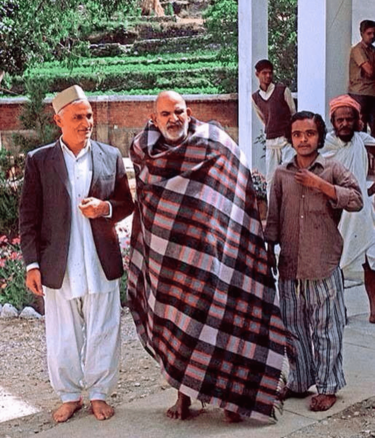 1080p Neem Karoli Baba Hd Wallpaper 4K PNG JPG Photos
