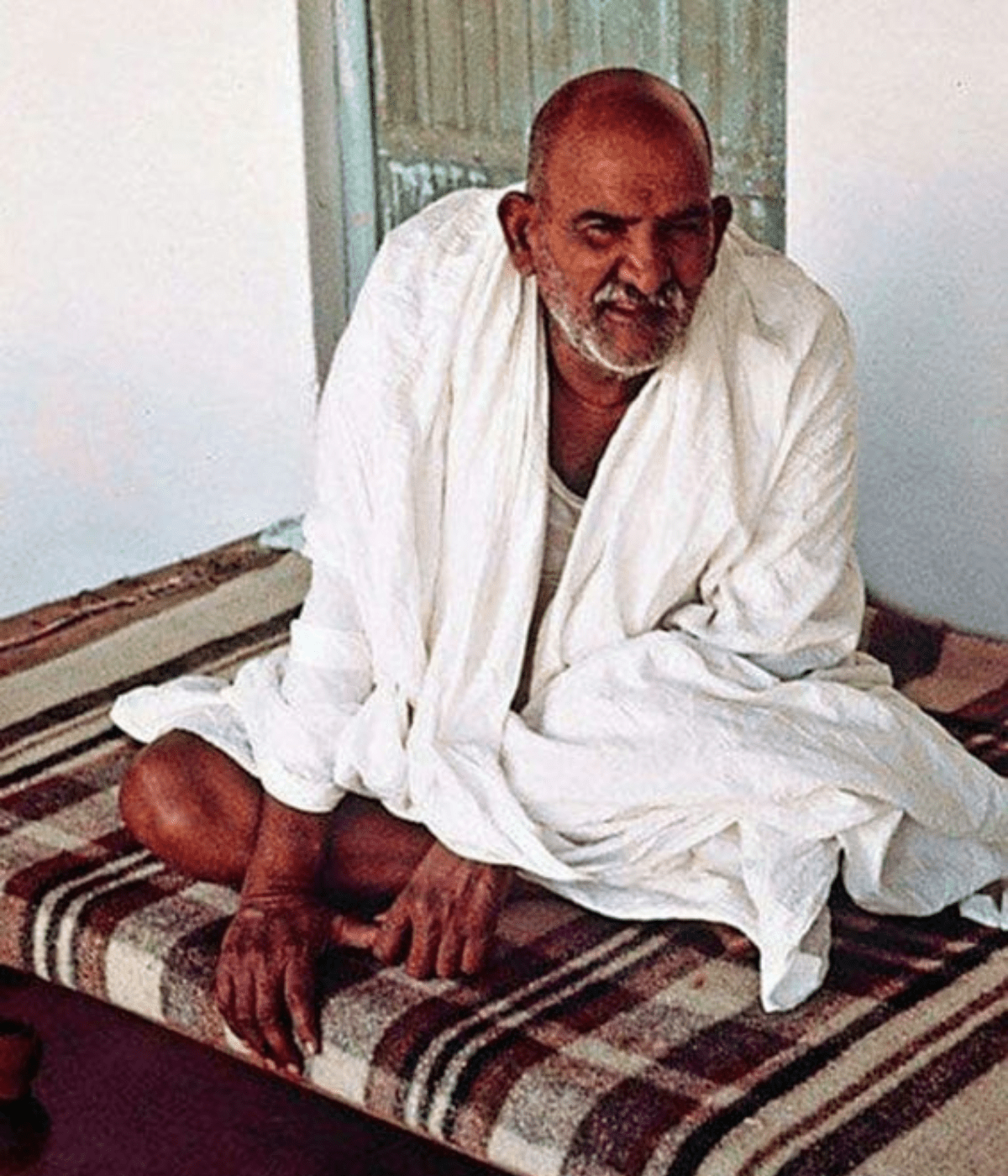1080p Neem Karoli Baba Hd Wallpaper 4K PNG JPG Photos