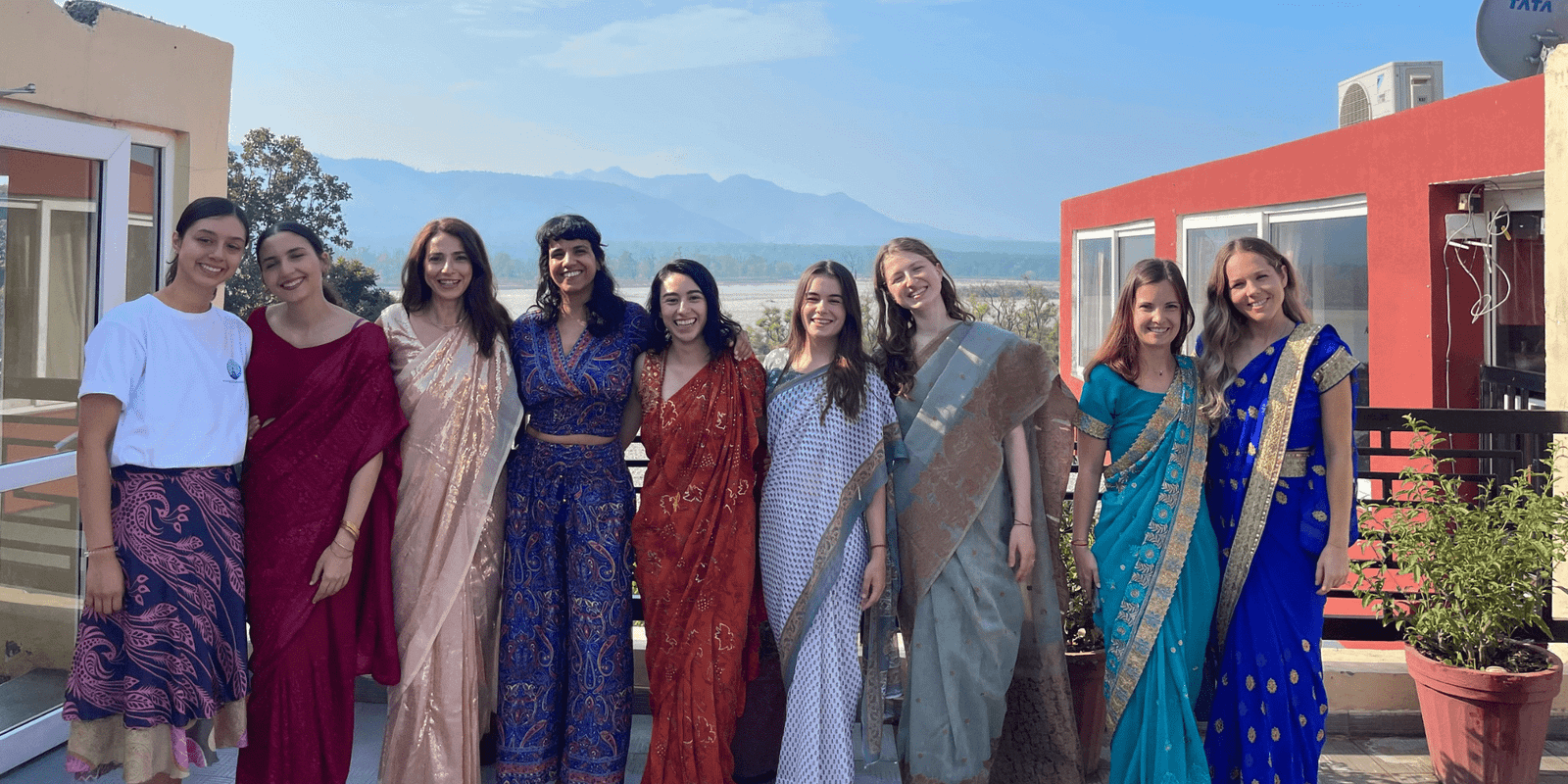 List of The Best Yoga Schools and Institute in Rishikesh