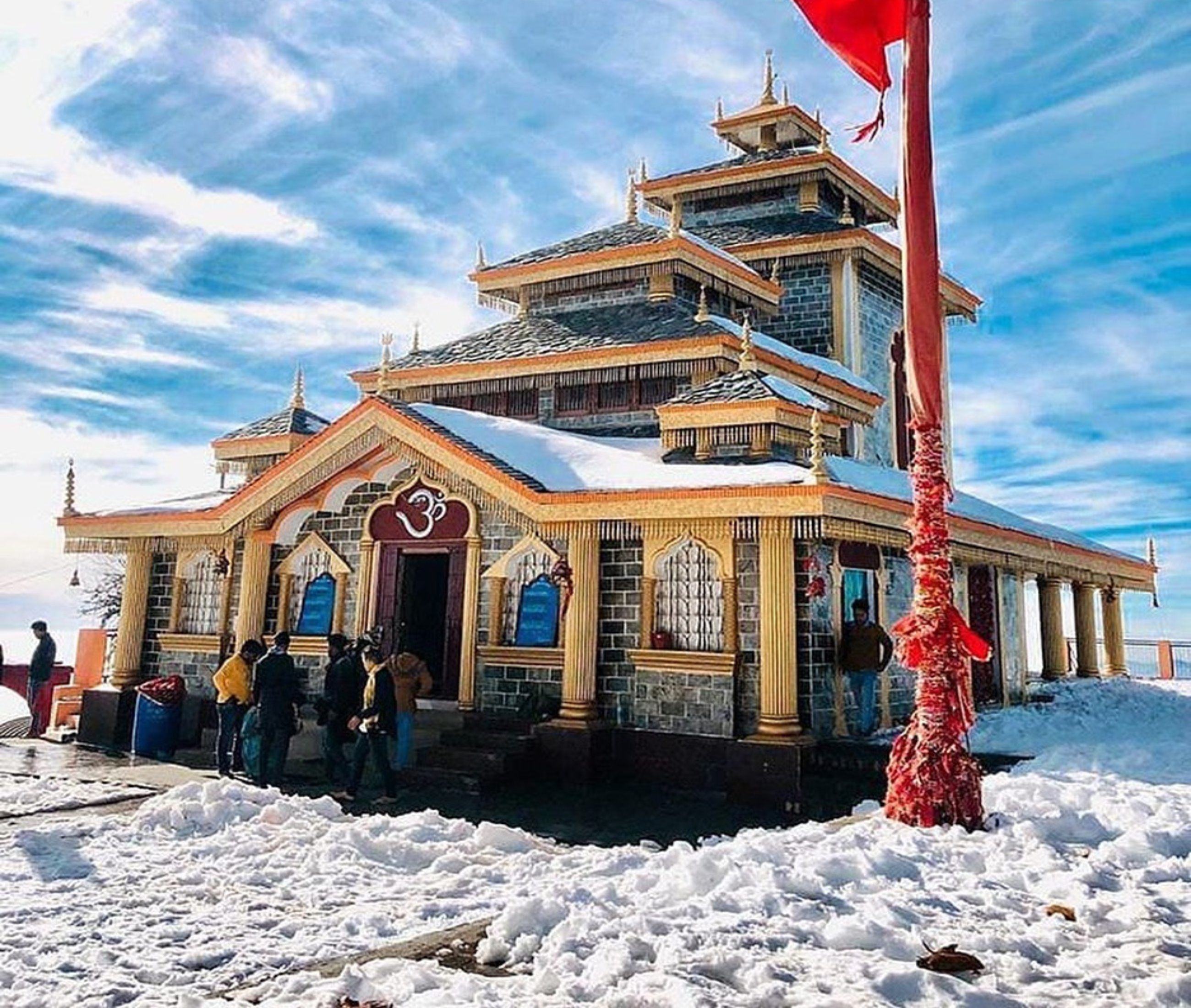 surkanda-devi-photos-in-winter