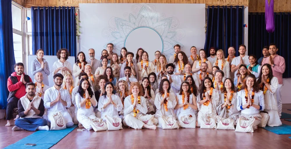 yoga-ashram-in-rishikesh