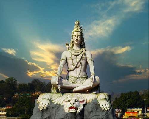 shiva statue in rishikesh
